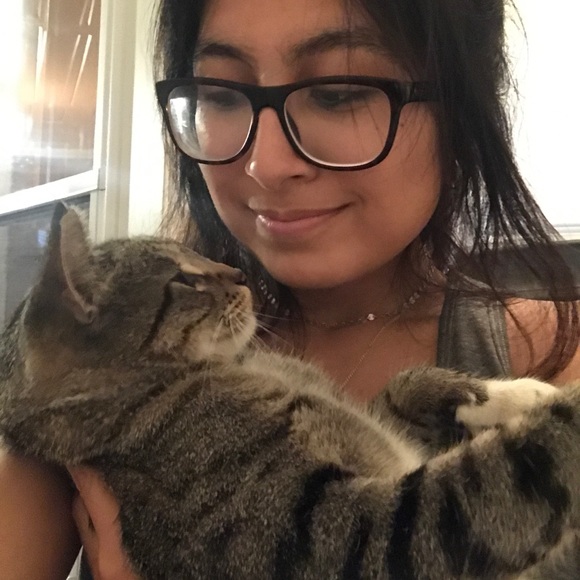 MEET YOUR BUYER/SELLER - Picture 4 of 6